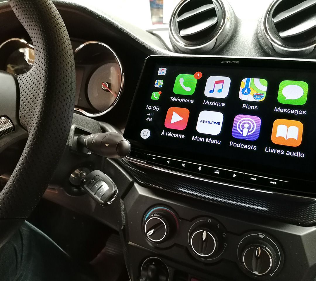 Aixam Multimedia Radio 9"