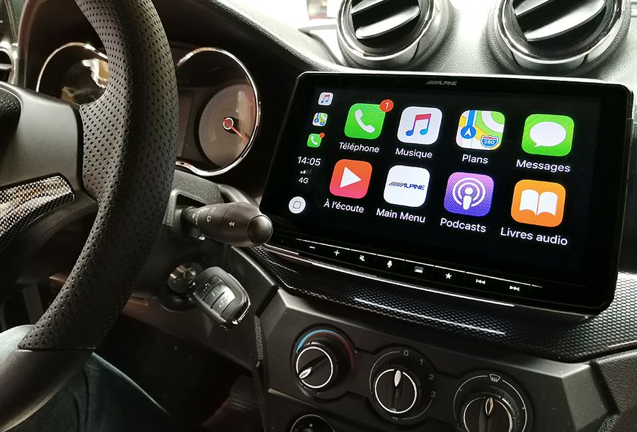 Aixam Multimedia Radio 9"